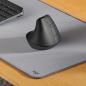 Preview: Logitech Lift Ergonomische Vertikalmaus – Kabellos & Bluetooth | 4000 DPI | Für Rechtshänder – Schwarz