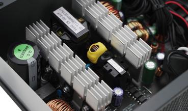DeepCool PF750 Netzteil 750W 20+4 Pin ATX Schwarz – 80 PLUS Standard, leise & zuverlässig