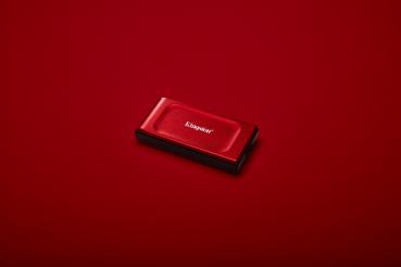 2TB Kingston XS1000 USB 3.2 Gen2 Red
