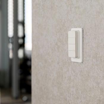Shelly BLU Button 4 – Bluetooth Fernbedienung mit Magnethalter & Plug & Play Funktion