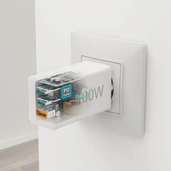 HAMA Schnellladegerät GaN 2x USB-C PD 1x USB-A QC 65W Weiss