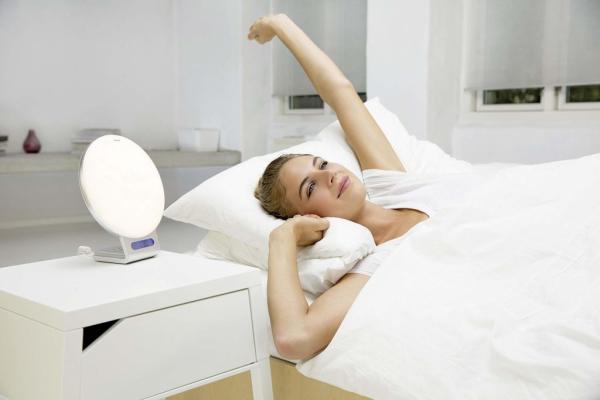 WL 75 Lichtwecker mit Radio, LED-Anzeige & Bluetooth® 4.0 – 2.000 Lux