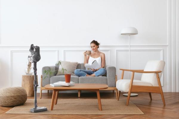 Hoover HF1 HF103X 011 Akku Stabstaubsauger beutellos
