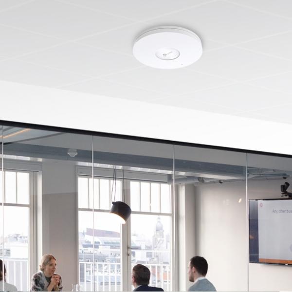 TP-LINK Omada EAP670 WIFI6 AX5400